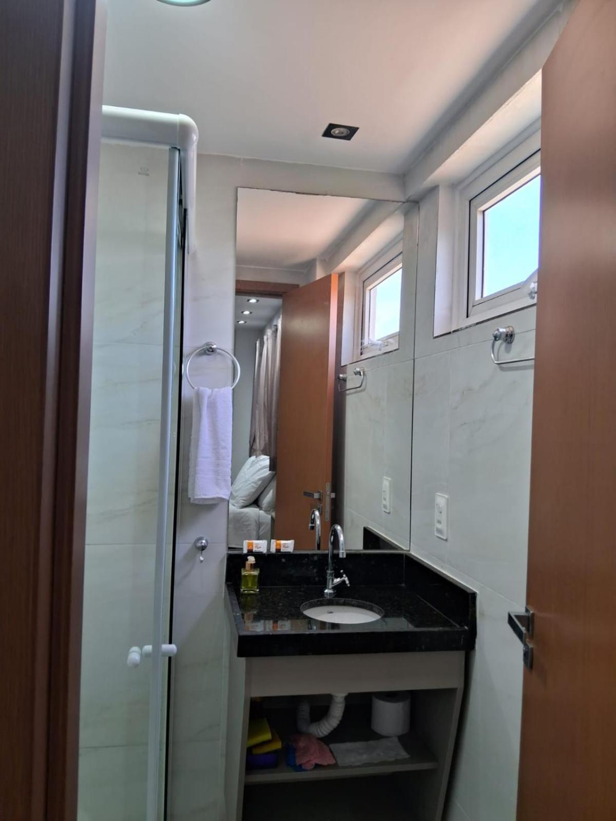 Paradise Flats Apartment